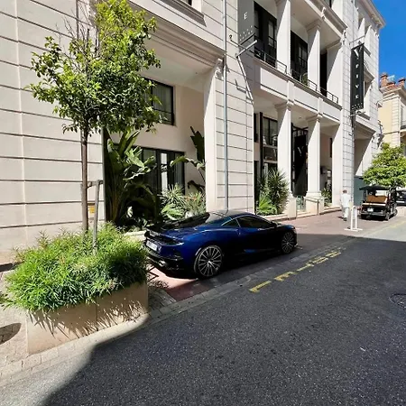 Apartments, * Cannes